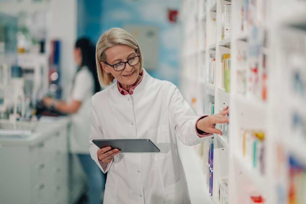 Print prescription labels on roll format compatible with WinRx dispenser in BC pharmacy