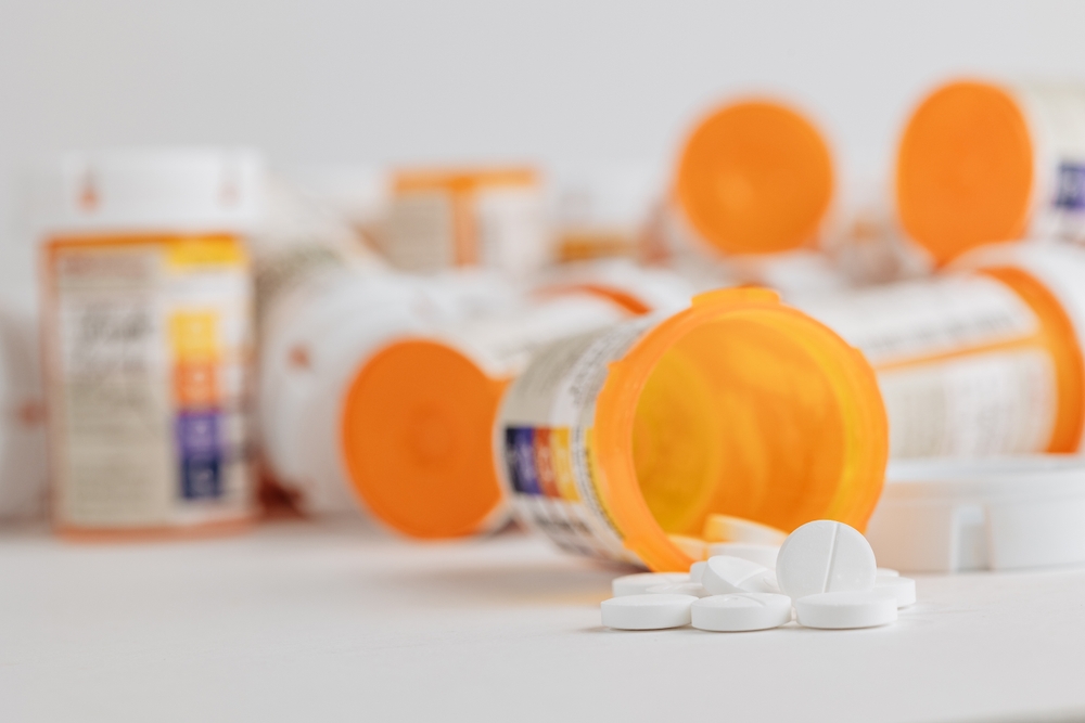 Prescription bottle labels Canada -- AllLabels sheet and roll formats for Kroll and WinRx pharmacies