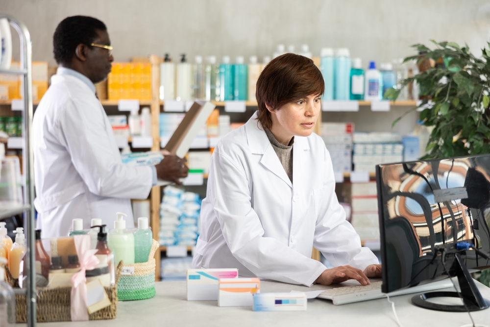 Pharmacy label requirements reviewed on a prescription label before printing at AllLabels